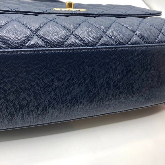 CHANEL Coco Handle Caviar Skin Handbag - Picture 4 of 16